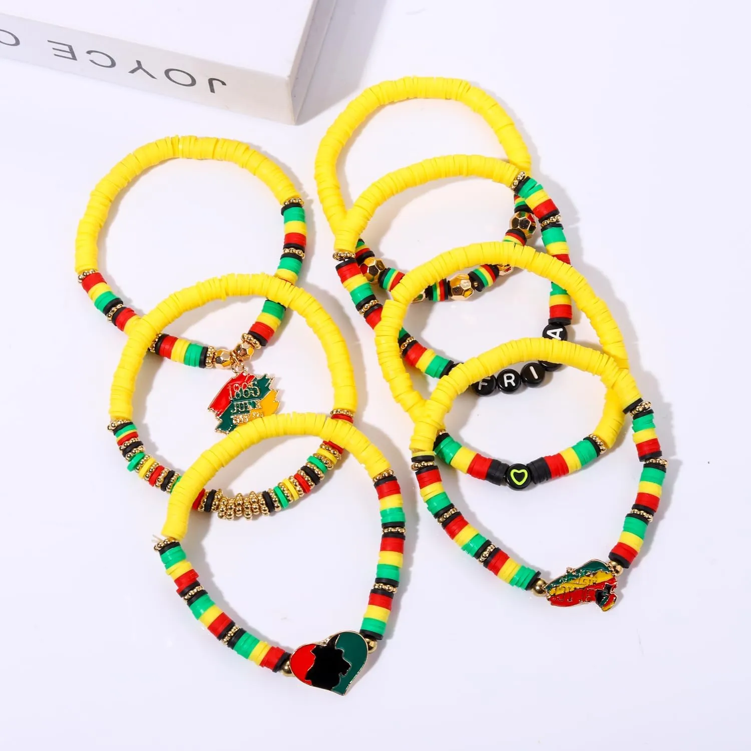 Surfer Heishi Bracelets for Women Stackable Rainbow Vinyl Disc Clay Beaded Stretch Bracelets Elastic Layering Friendship Bracelets Boho Summer Beach Jewelry