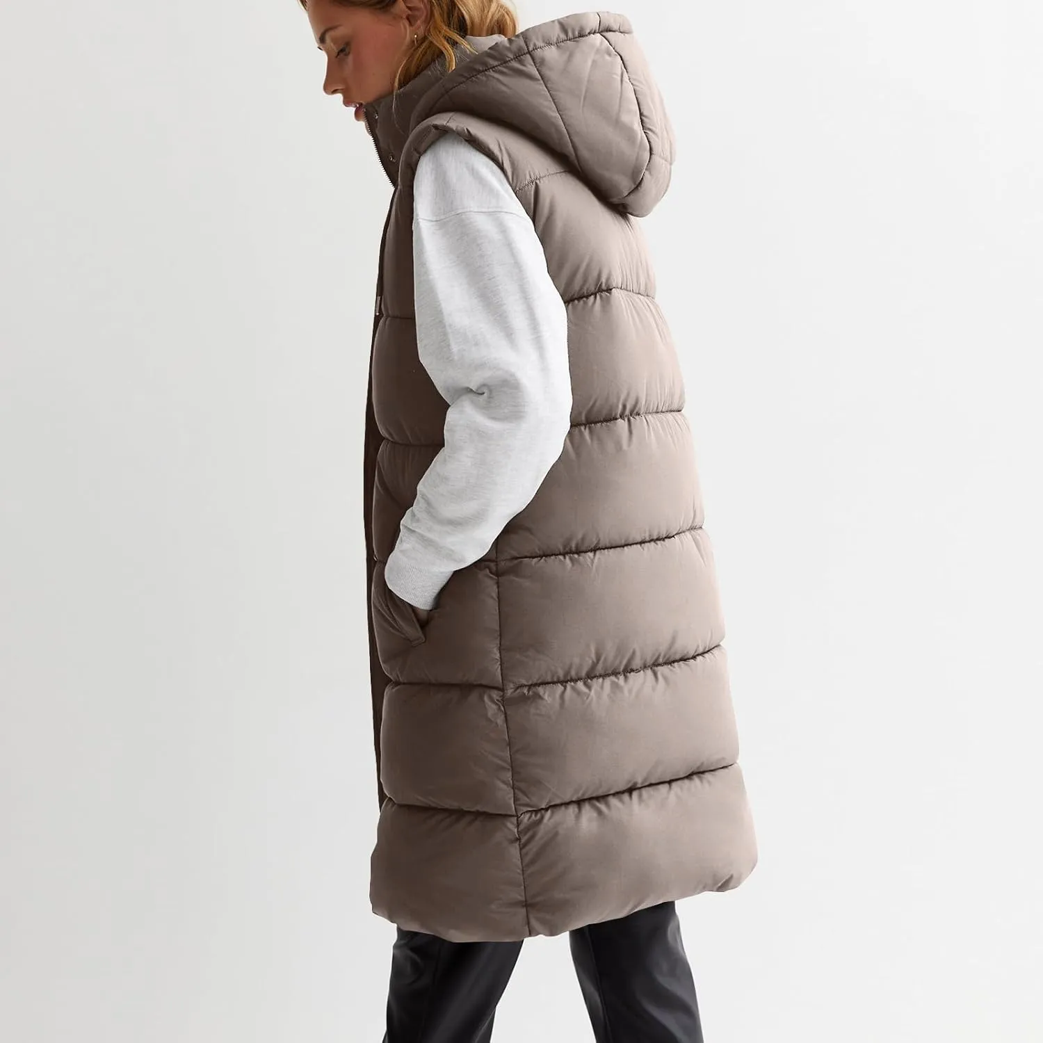 Women Long Puffer Vest Oversized Sleeveless Quilted Vest Zipper Hooded Puffy Jacket Winter Warm Padded Gilet Coat